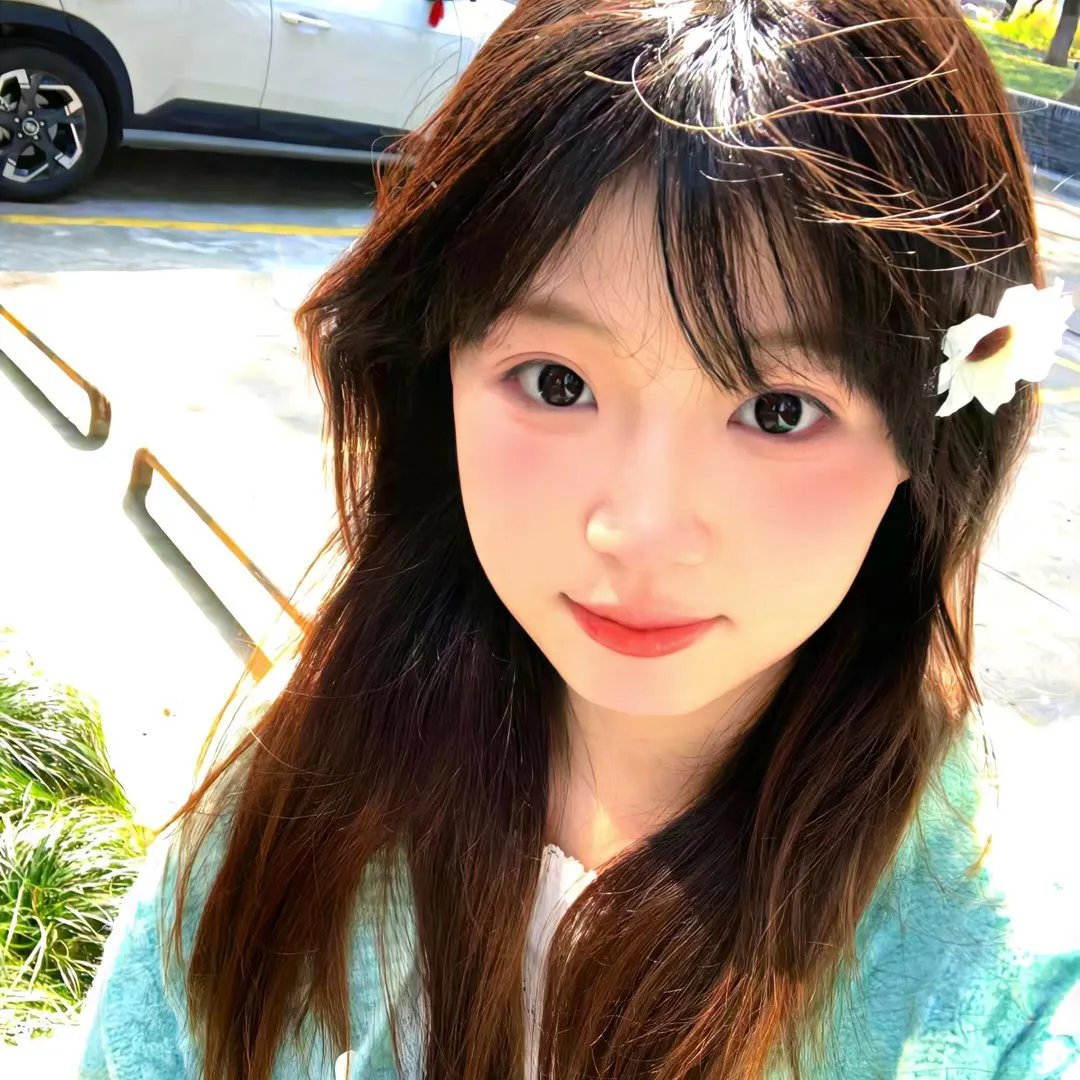 特莉丝坦娜海报